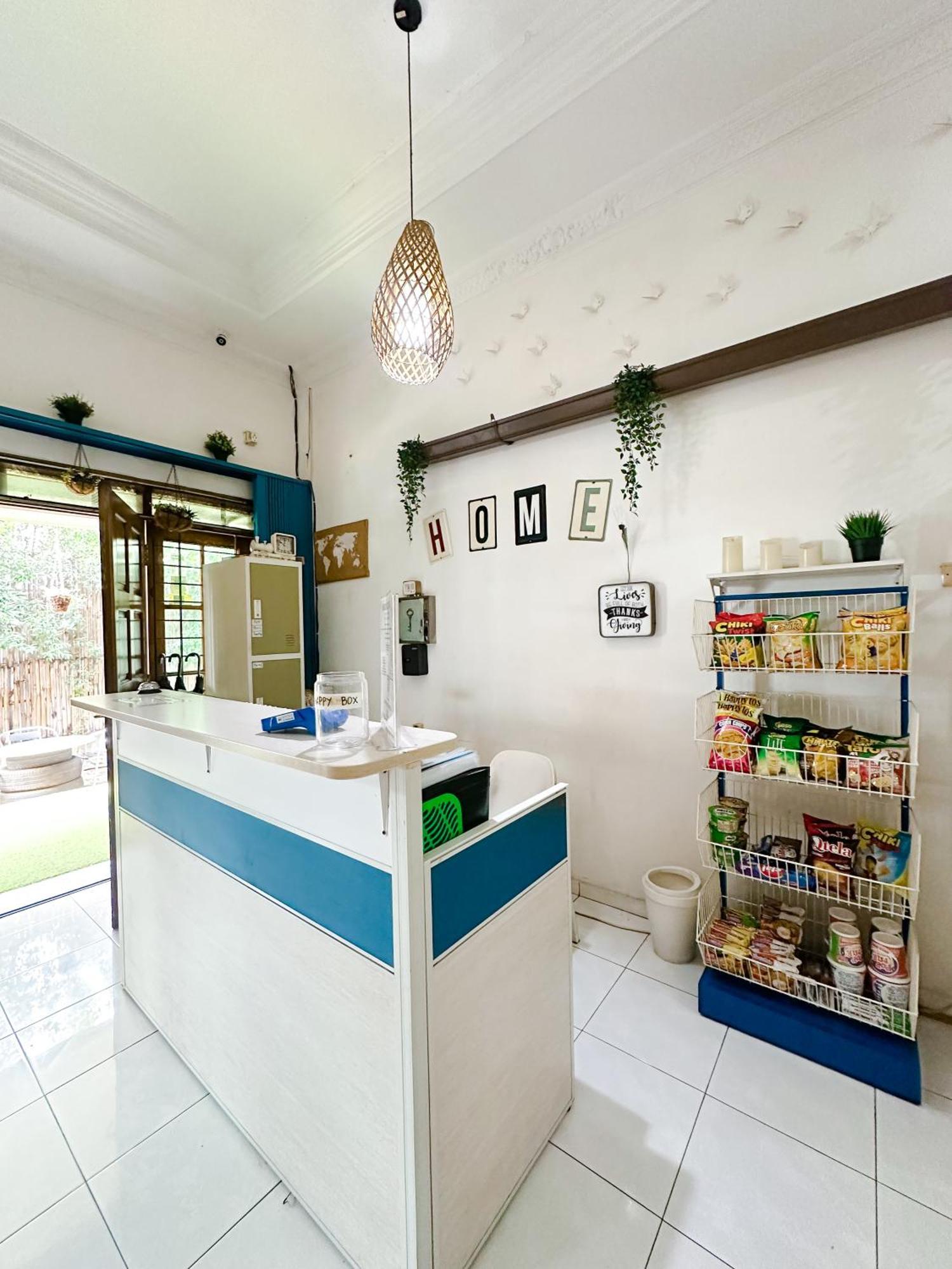 Ostel By Ostic Hostel Bandung Exterior photo