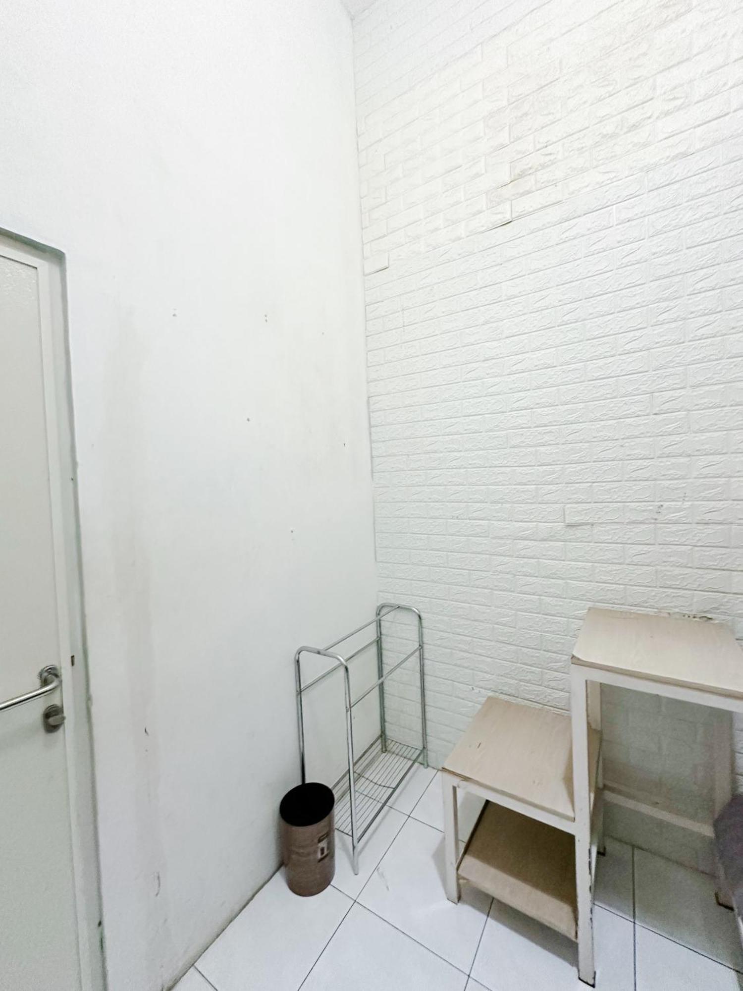 Ostel By Ostic Hostel Bandung Exterior photo
