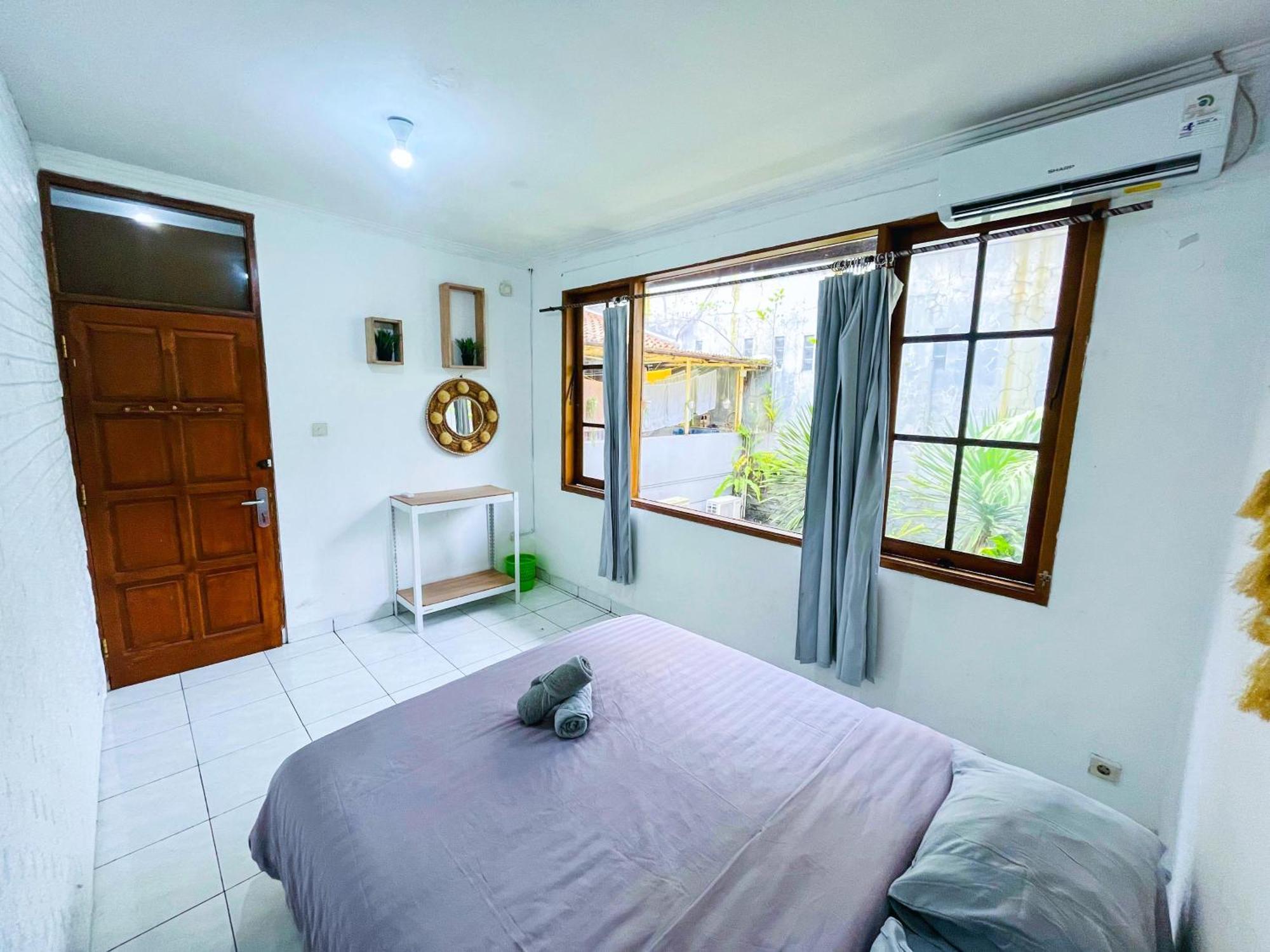 Ostel By Ostic Hostel Bandung Exterior photo
